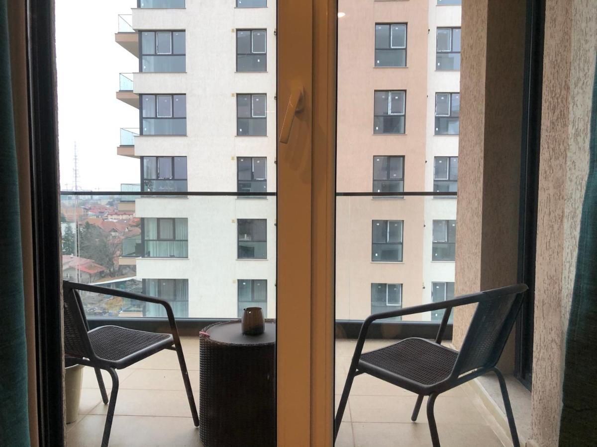 Fancy Westpark 2 Residence Lakeview W7 Bucureşti Eksteriør bilde