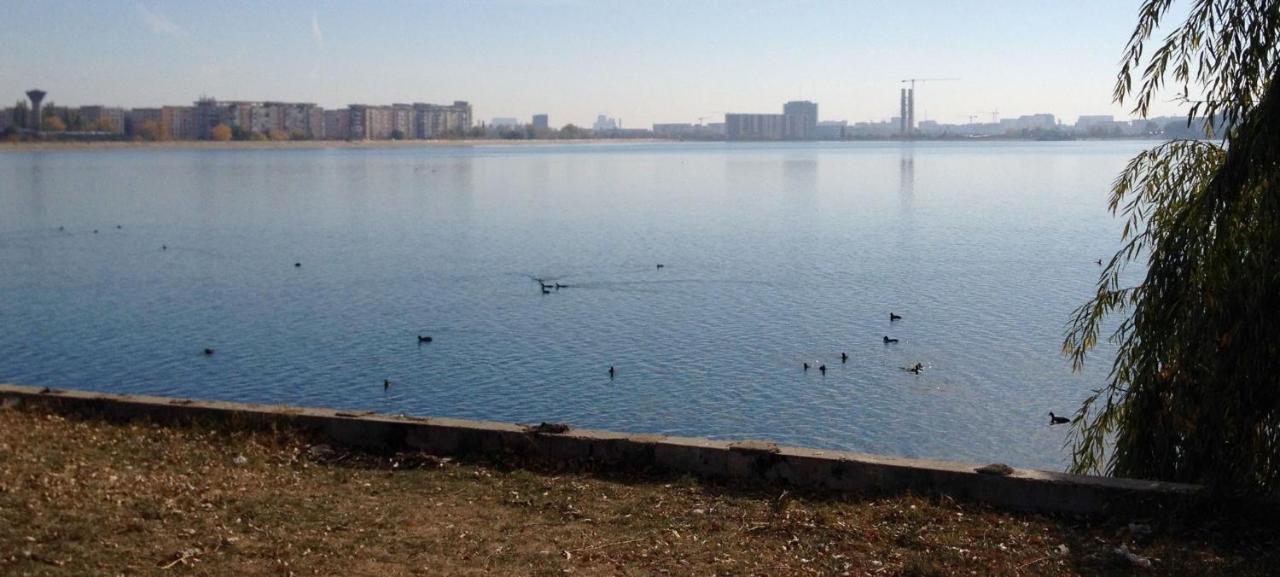 Fancy Westpark 2 Residence Lakeview W7 Bucureşti Eksteriør bilde
