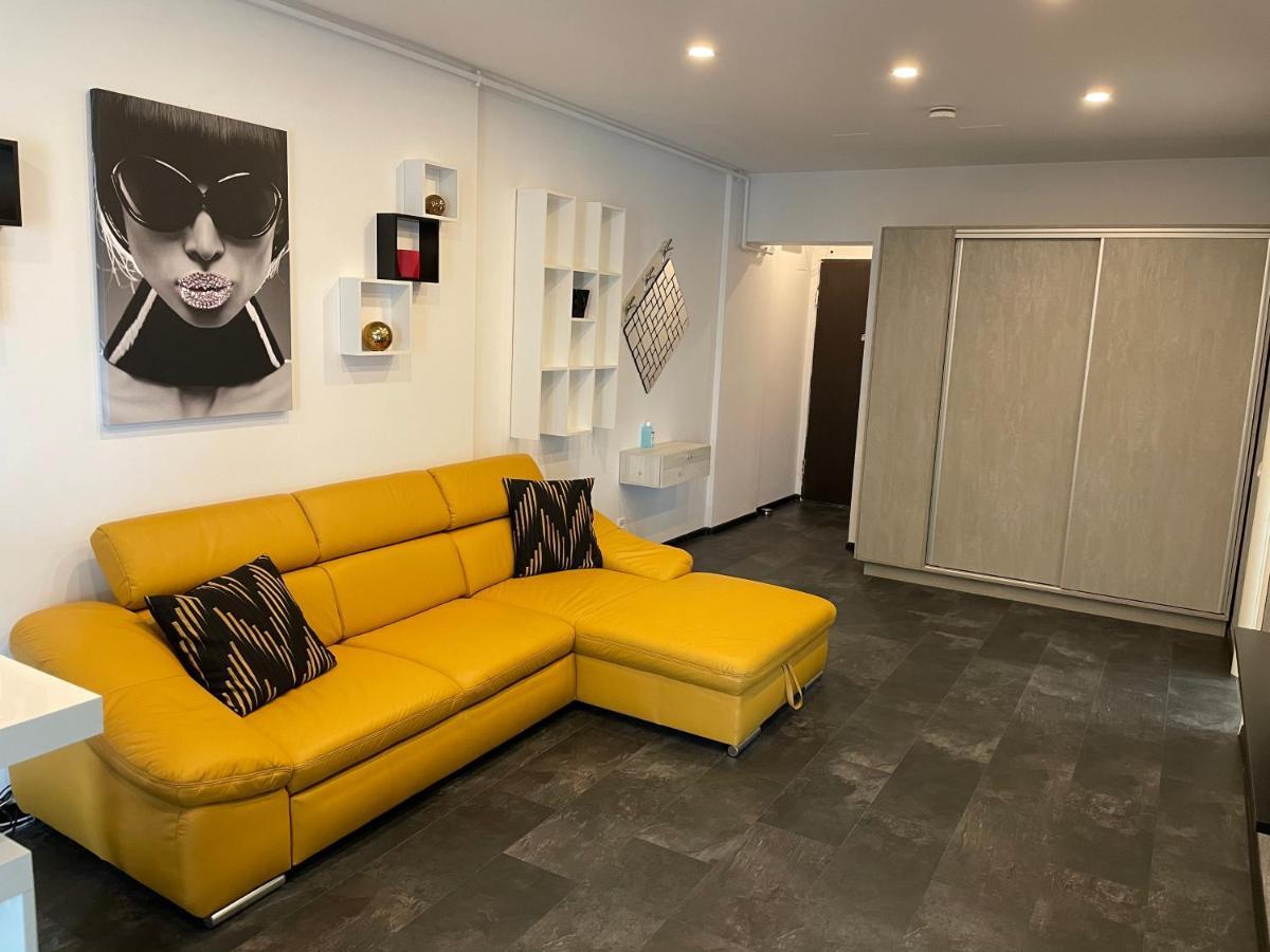 Fancy Westpark 2 Residence Lakeview W7 Bucureşti Eksteriør bilde
