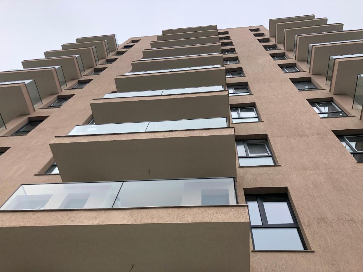 Fancy Westpark 2 Residence Lakeview W7 Bucureşti Eksteriør bilde